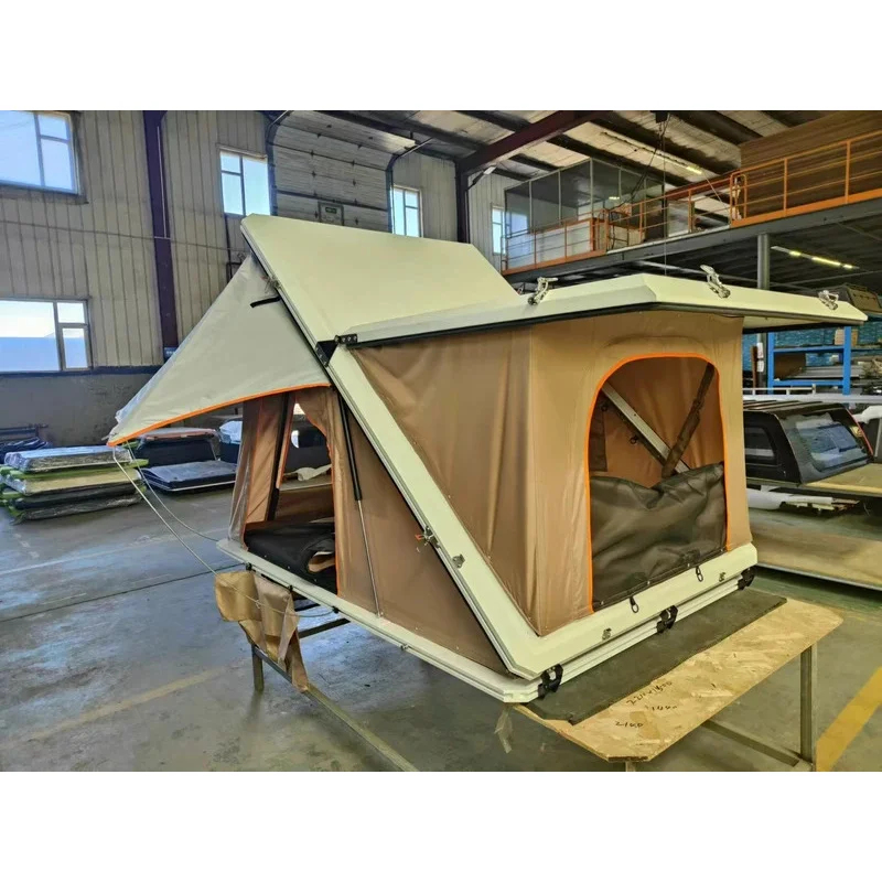 Жесткий автомобильный тент-нав – обзор и цена Roof Tent Hardshell Aluminum