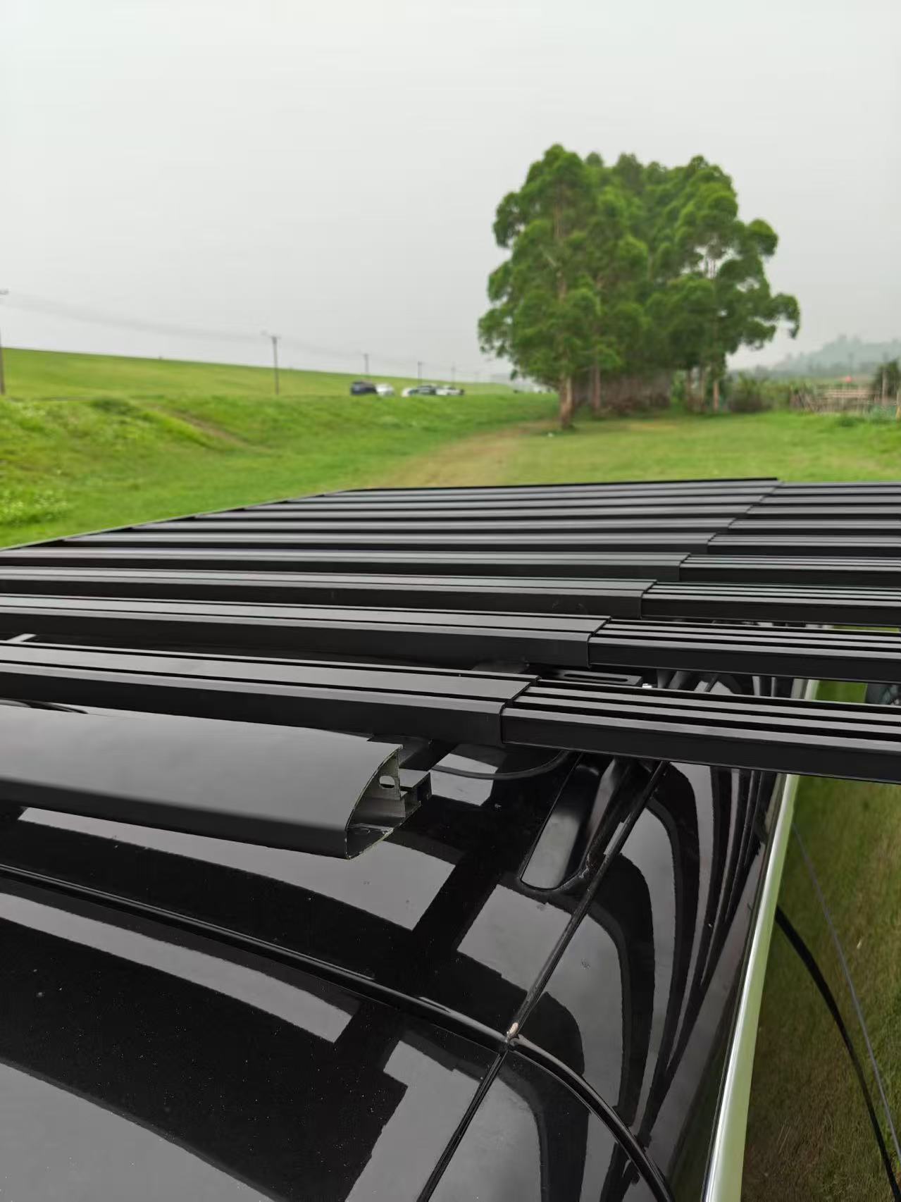 Универсальная выдвижная платфо – обзор и цена Overland Roof Rack Platform