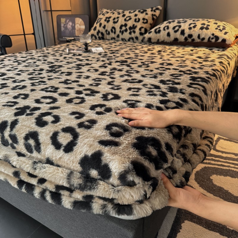 Утолщённый наматрасник из крол – обзор и цена Roof Top Tent Mattress