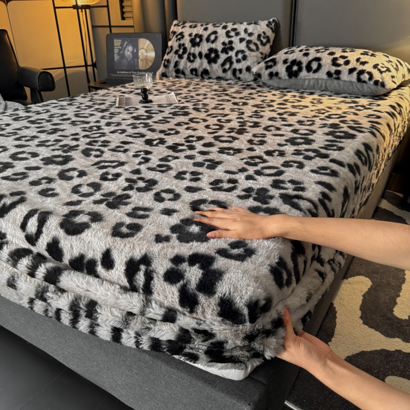 Утолщённый наматрасник из крол – обзор и цена Roof Top Tent Mattress