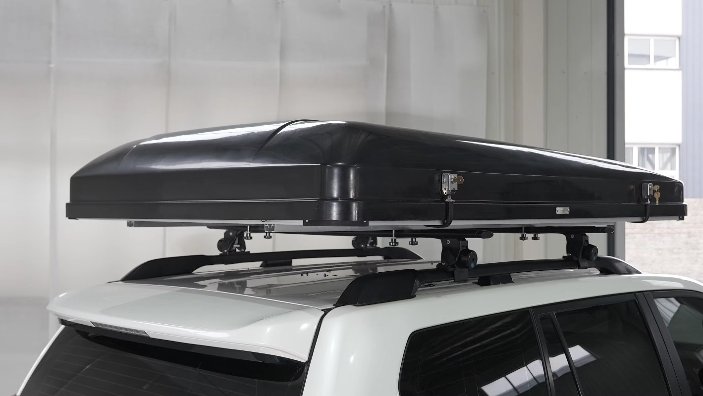 Легкая палатка на крышу автомо – обзор и цена Roof Tent Hardshell Aluminum